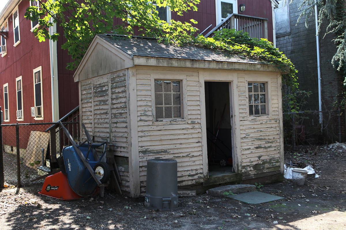 Shed May Have Been A Colonial Slave House The Boston Globe Shed May Have Been A Colonial Slave House The Boston Globe