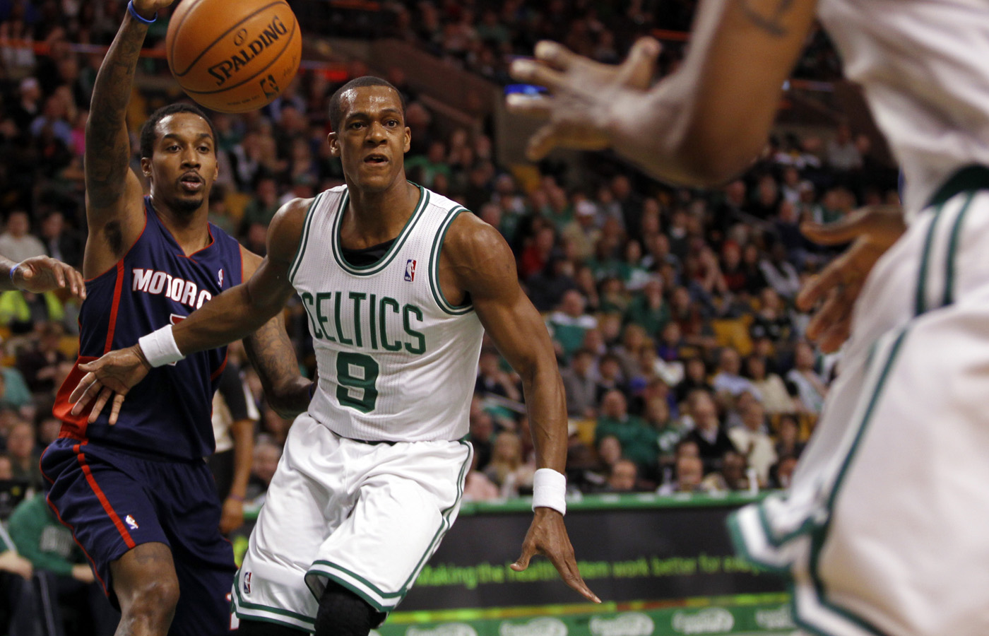 rajon rondo shirt off