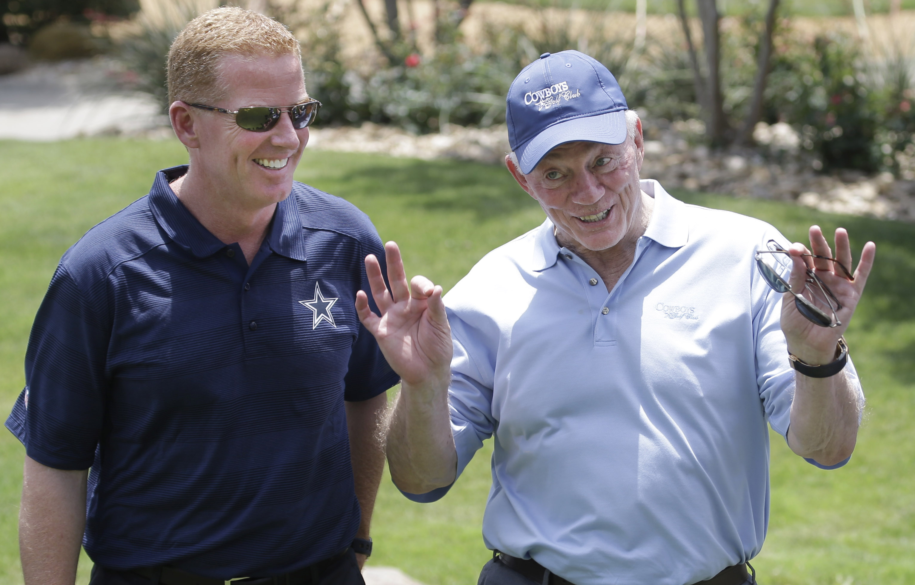 Will Jason Garrett, left, and Jerry Jones still be laughing after the season?