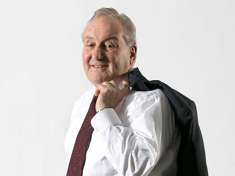R. Robert Popeo, chairman of Mintz Levin.