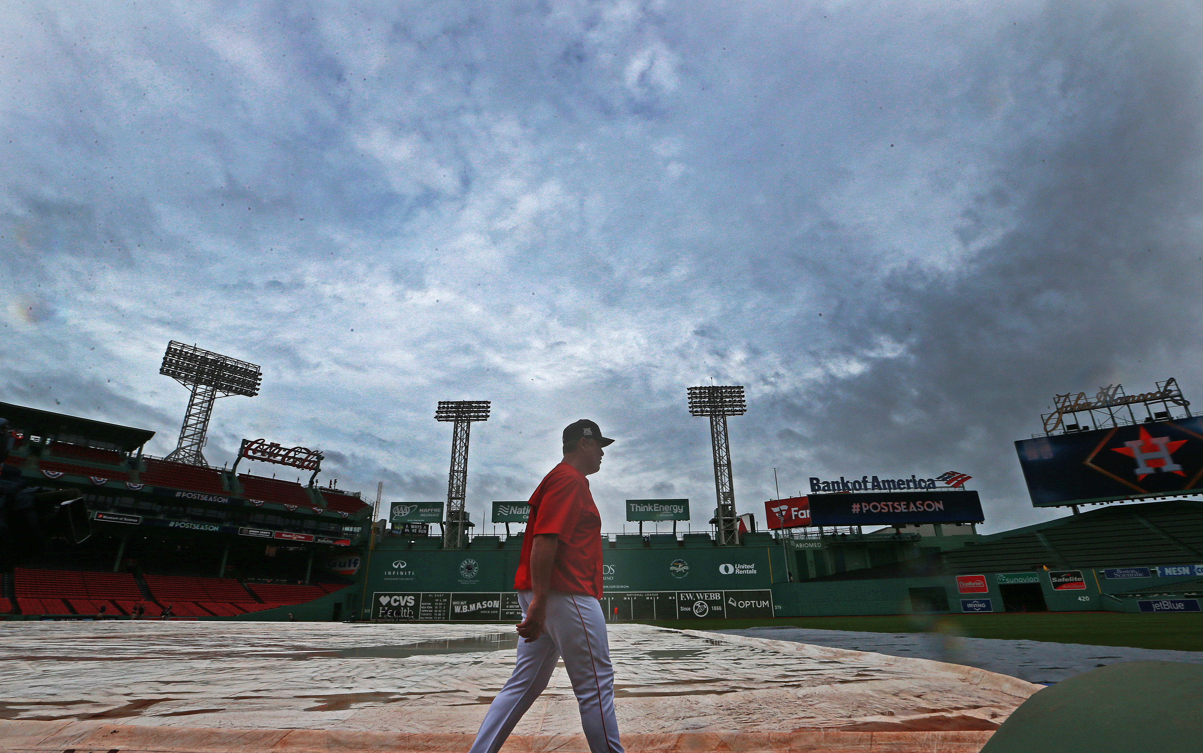 John Farrell helped guide the Red Sox to back-to-back AL East titles.