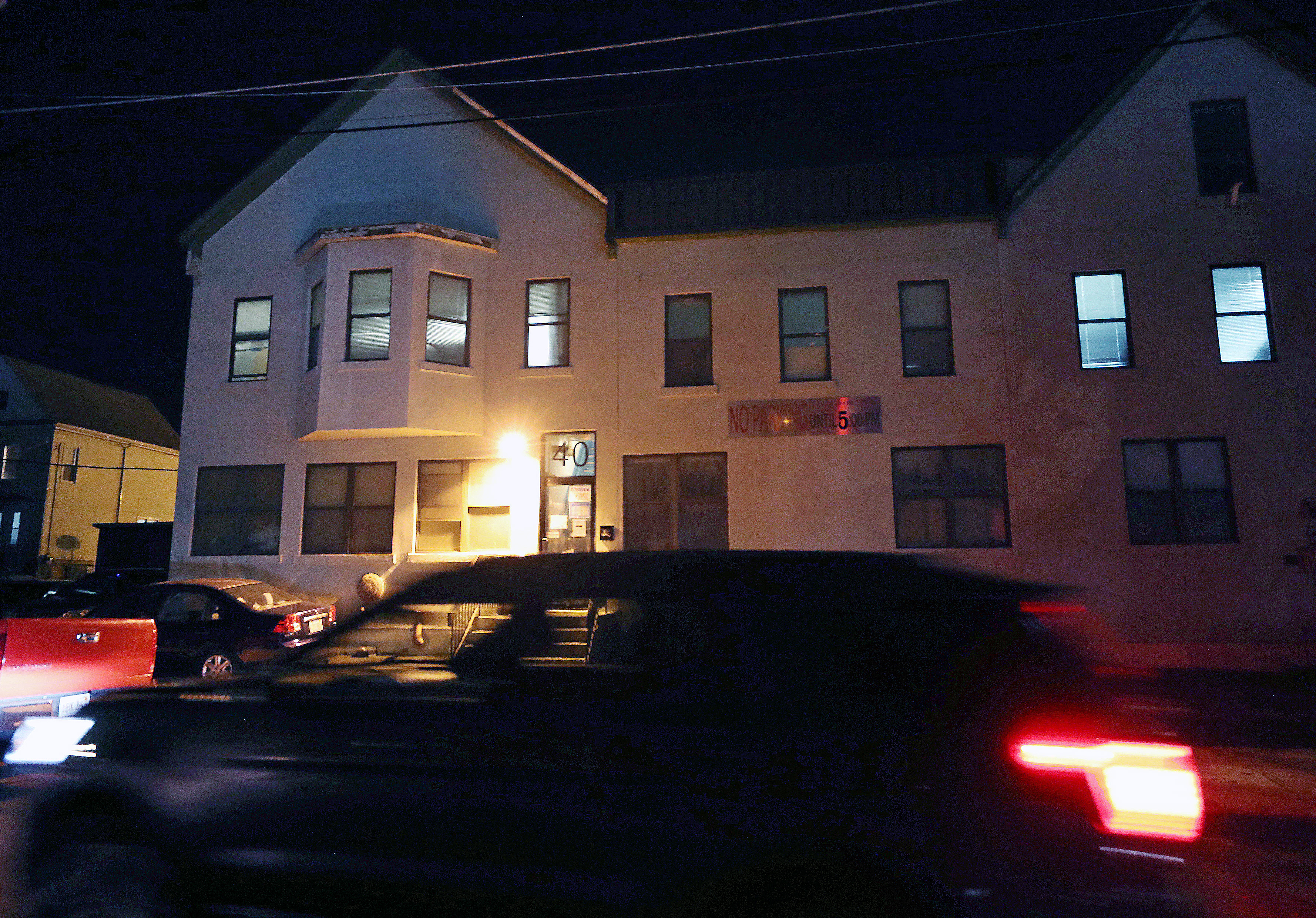 The exterior of Amazin Billiards.