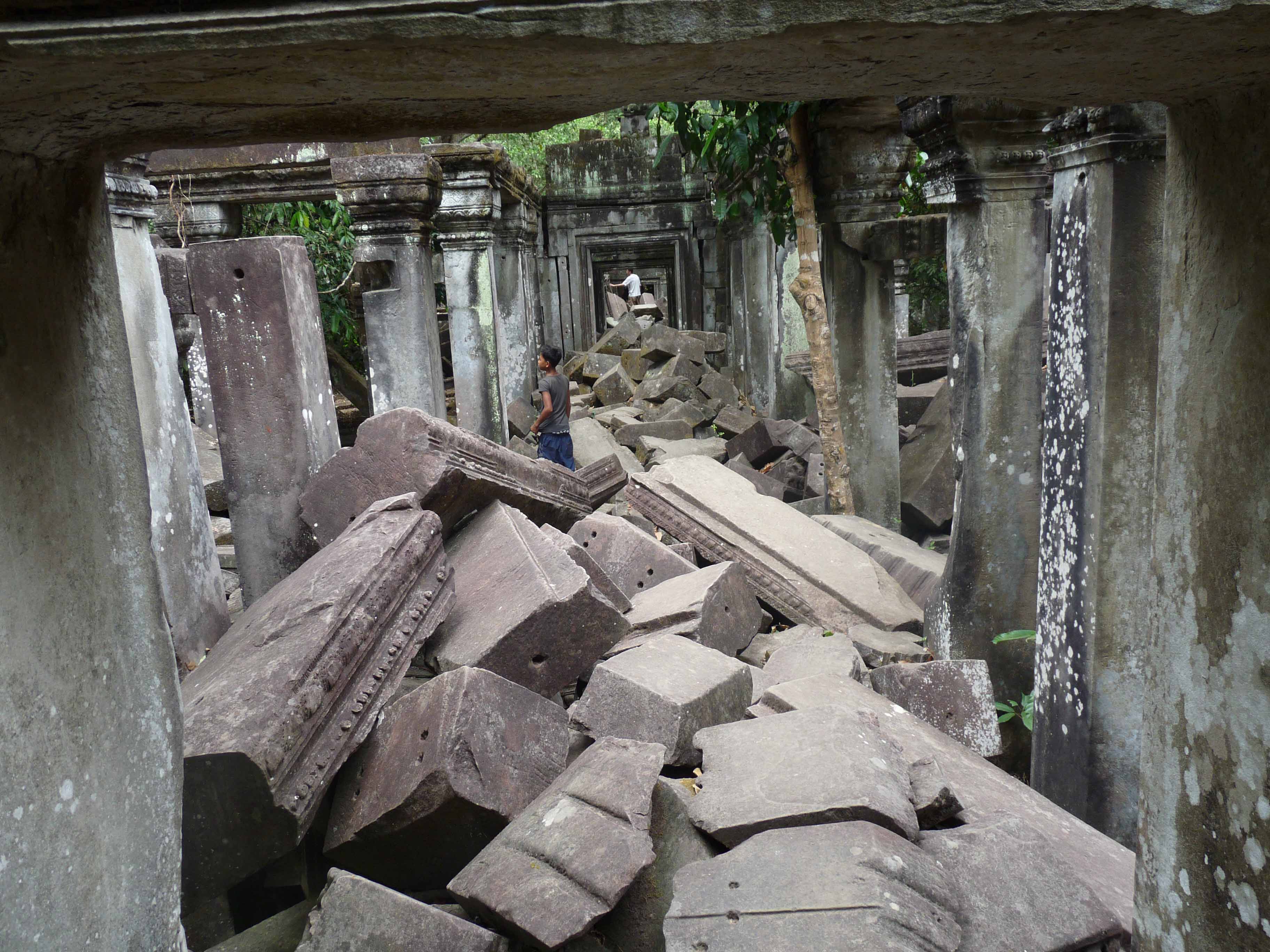 Beng Mealea is a picture of what happens when nature is allowed to take its course, even if the jungle has been beaten back in recent years.