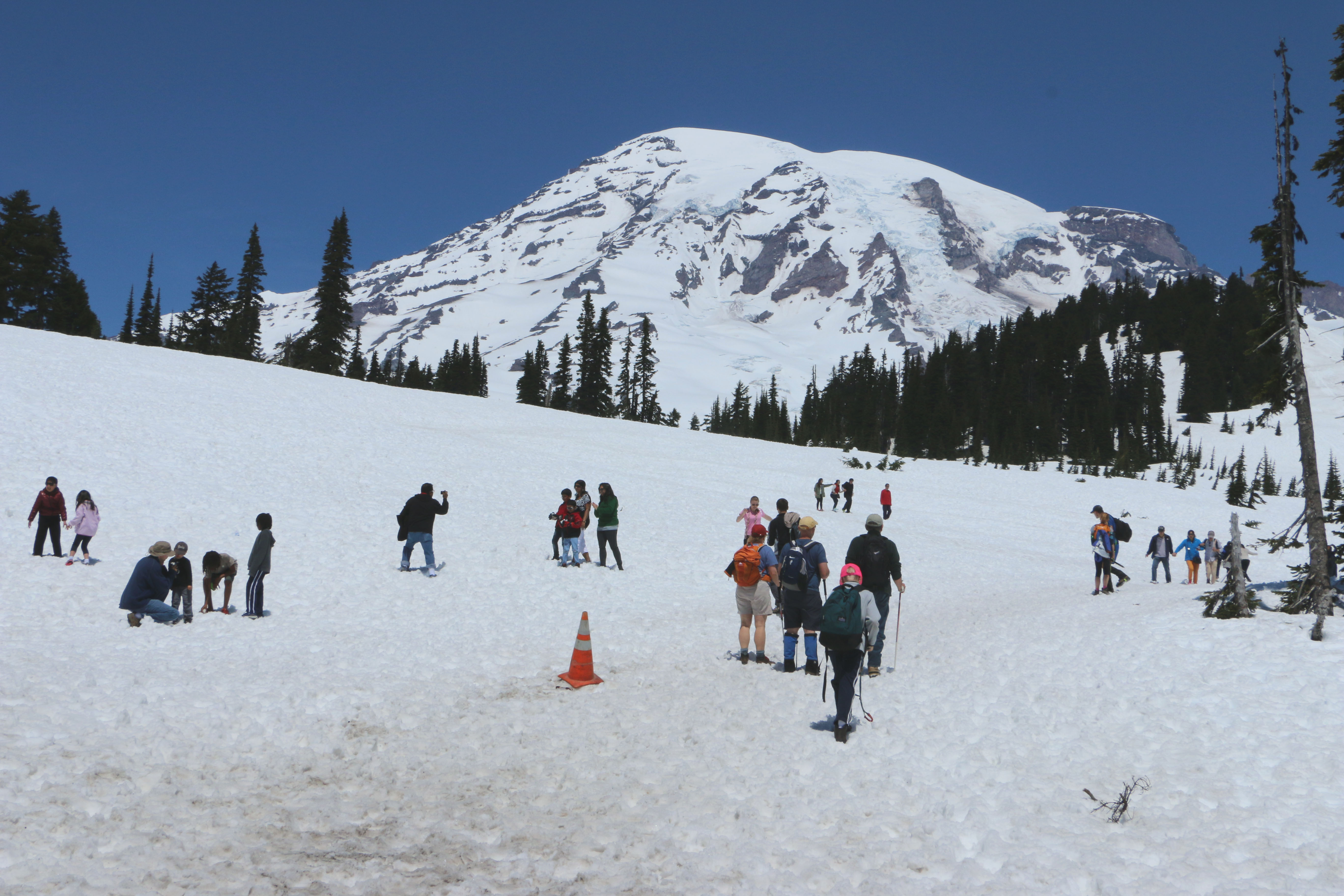 Six climbers presumed dead on Mount Rainier The Boston Globe