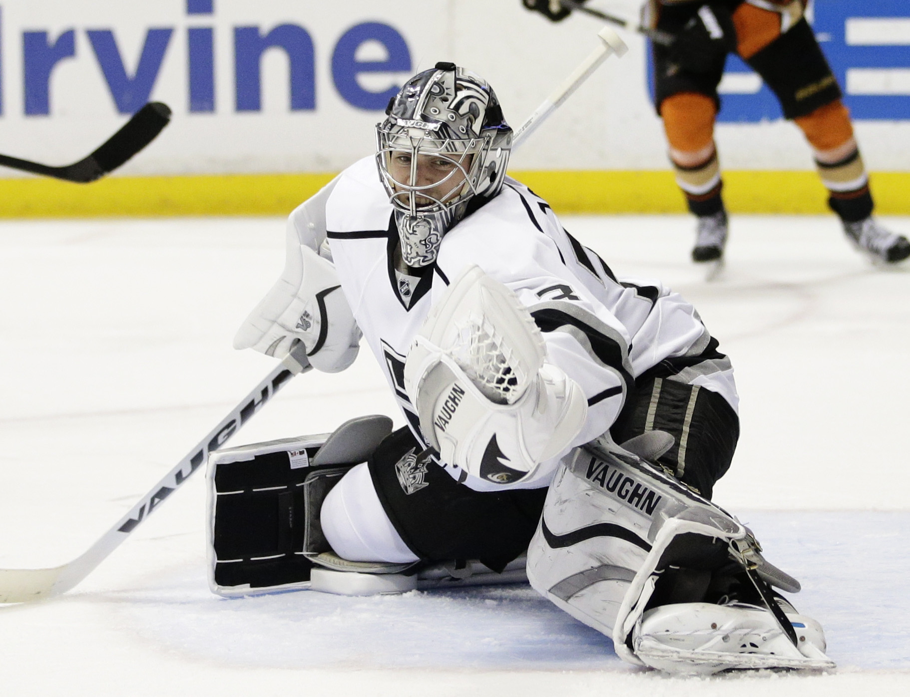 Martin Jones signed a three-year, $9 million contract with San Jose.