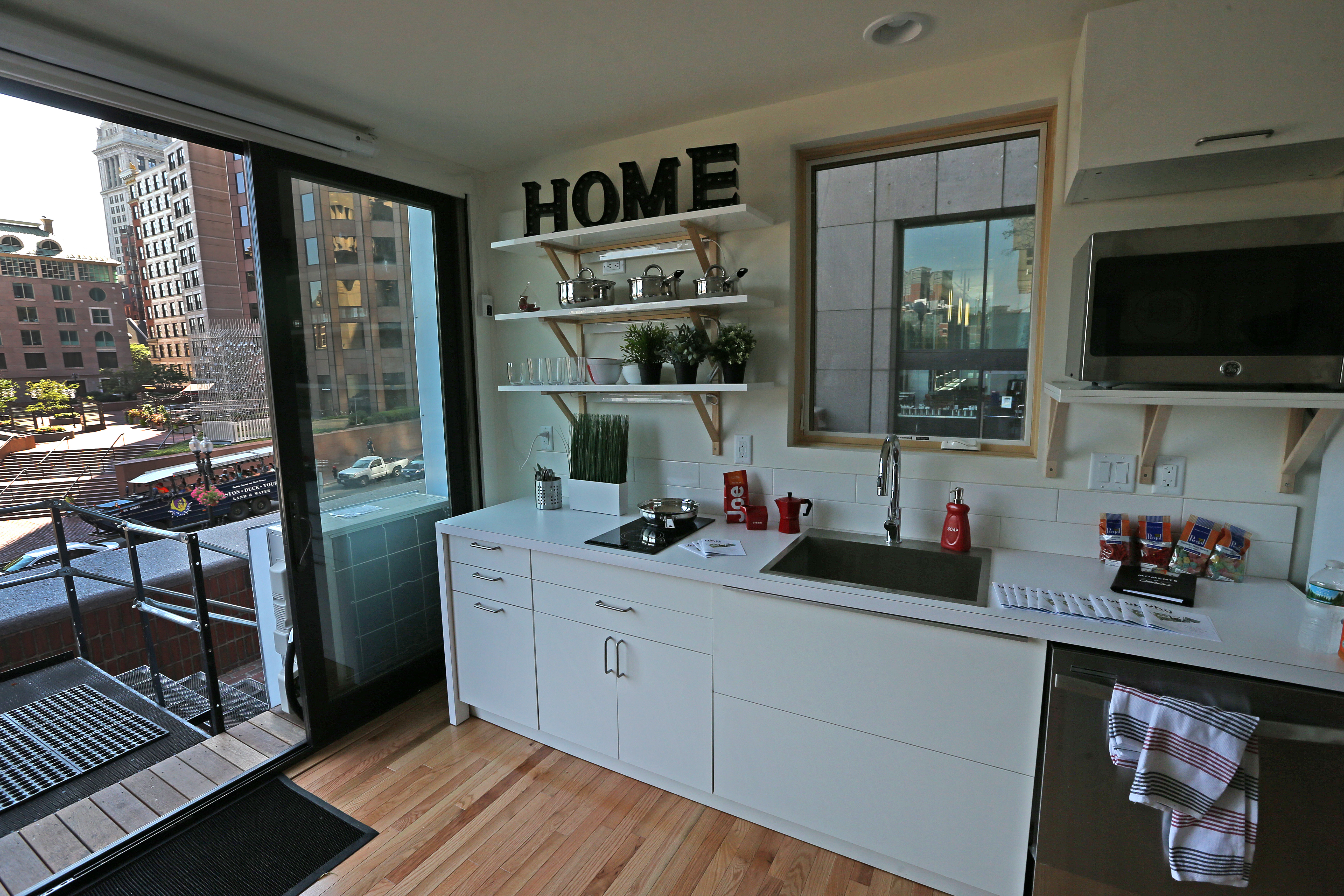 With a glass double door as one of its walls, the uHu is a bright place to live.